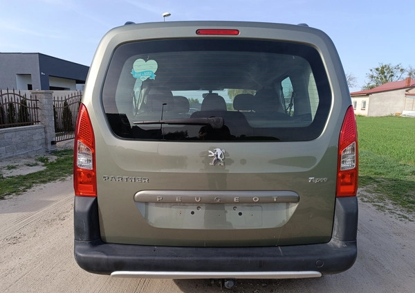 Peugeot Partner cena 28900 przebieg: 161532, rok produkcji 2012 z Kartuzy małe 781